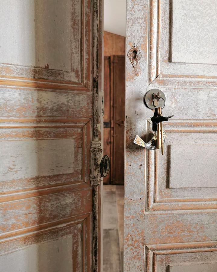 Le Petit Chateau Châteauneuf-de-Gadagne Dış mekan fotoğraf