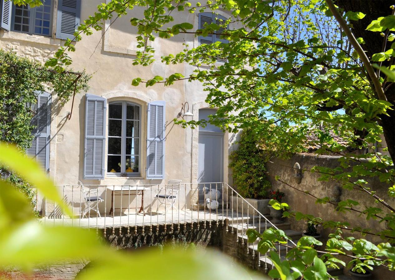 Le Petit Chateau Châteauneuf-de-Gadagne Dış mekan fotoğraf